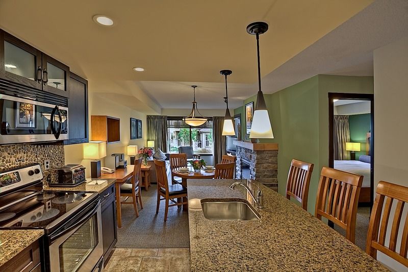 Copperstone Resort By Clique Canmore Esterno foto