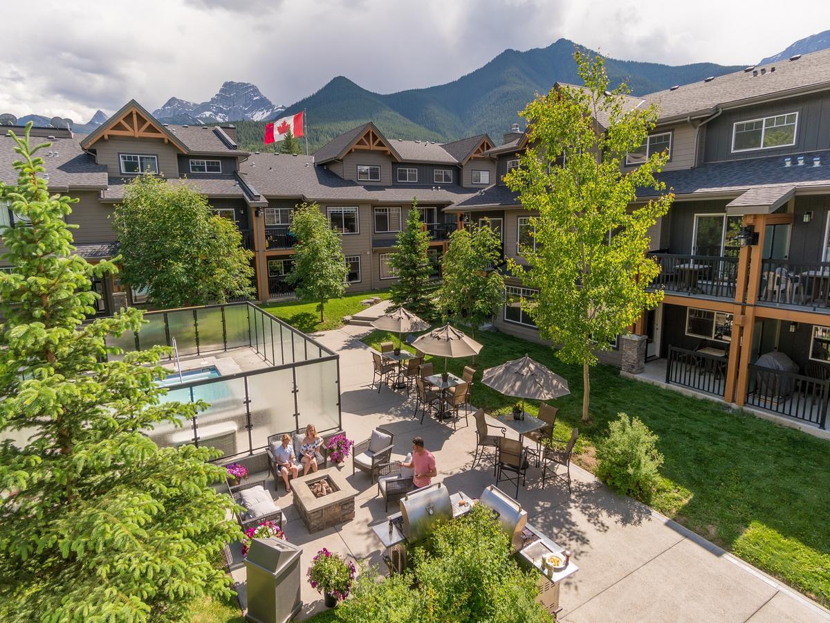 Copperstone Resort By Clique Canmore Esterno foto