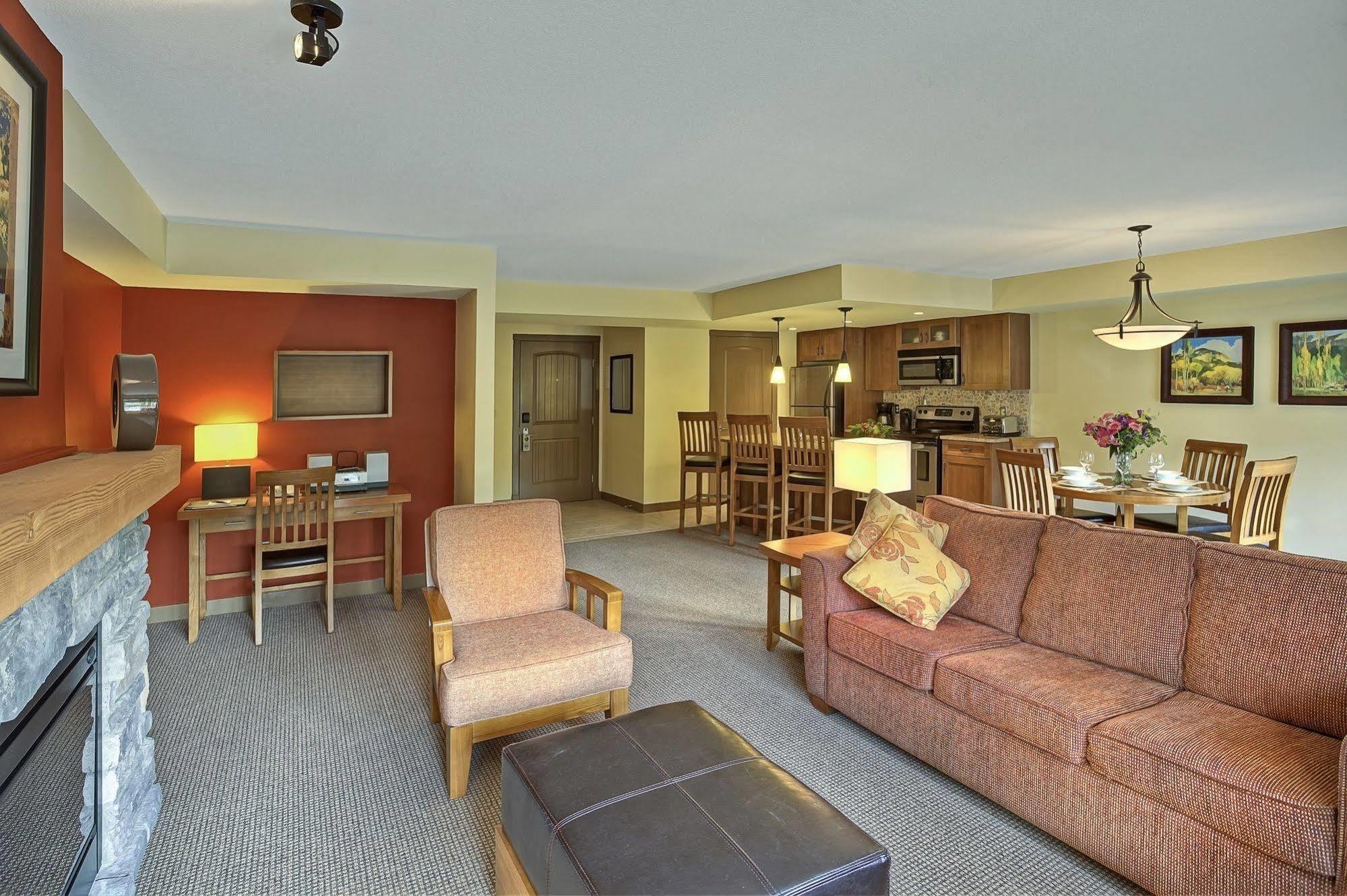 Copperstone Resort By Clique Canmore Esterno foto