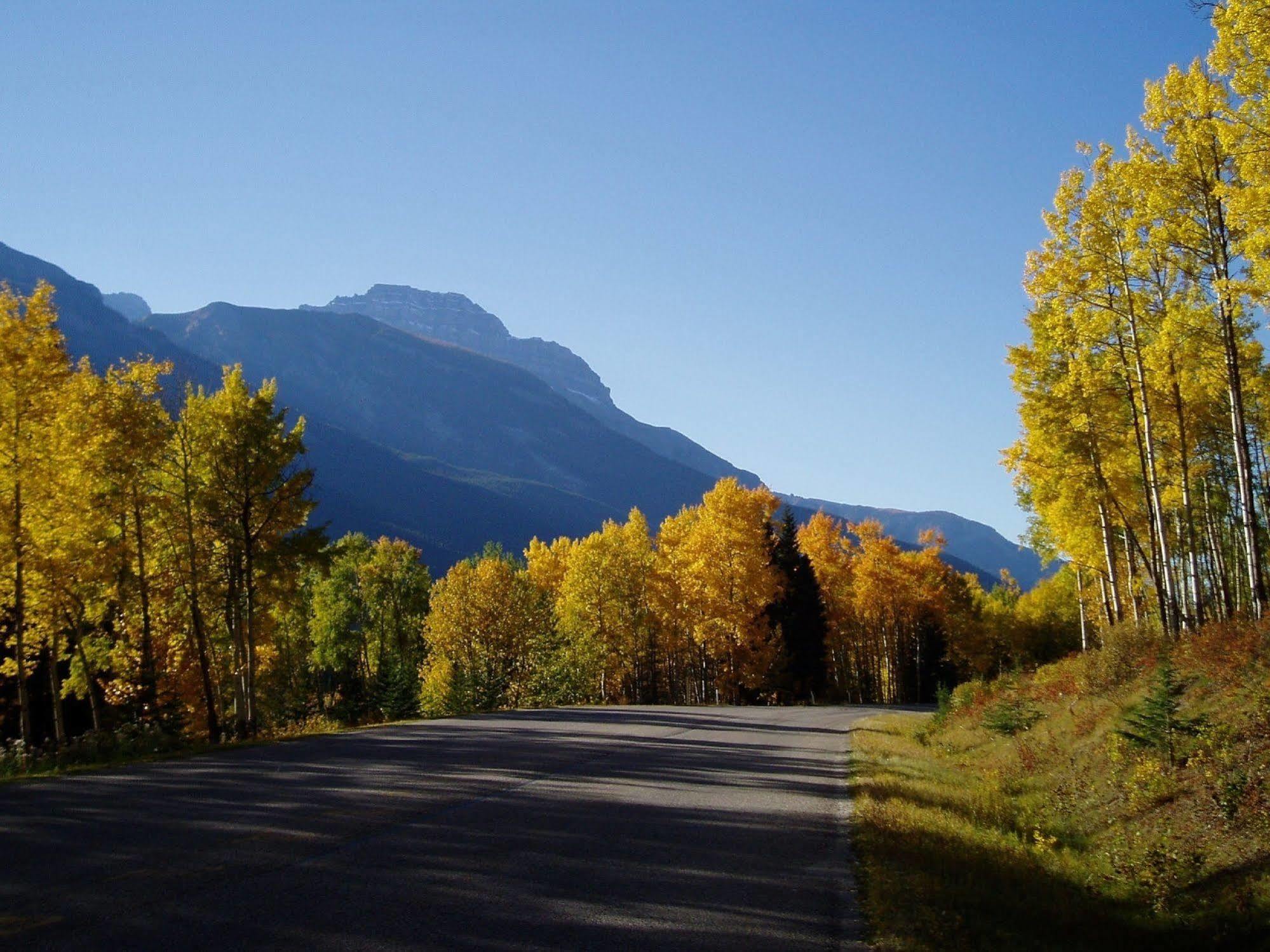 Copperstone Resort By Clique Canmore Esterno foto